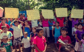 Gobierno de Guatemala incumple acuerdos con la comunidad desplazada de Laguna Larga