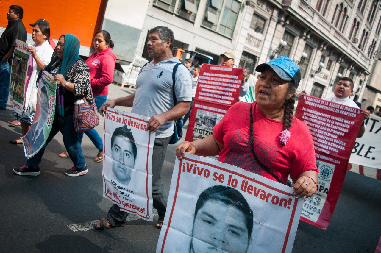 Alertan de intención de cerrar el caso Ayotzinapa ante probable alternancia presidencial